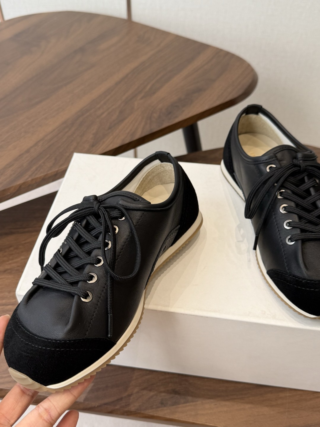 Designer Sneakers