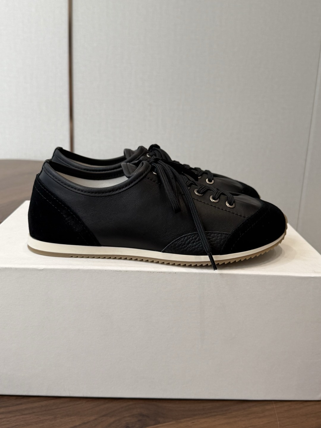 Designer Sneakers