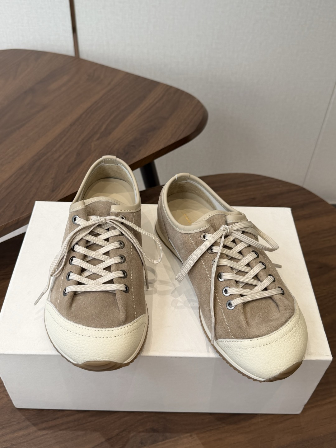Designer Sneakers