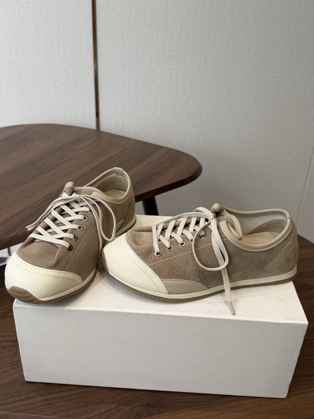 Designer Sneakers