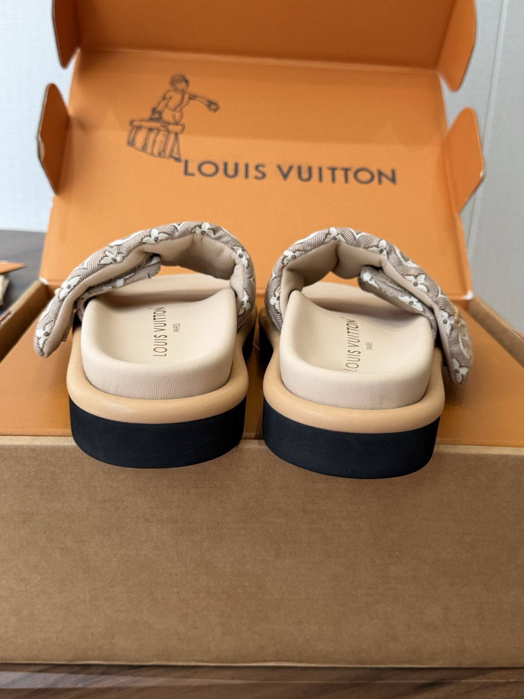 Louis Vuitton Slides