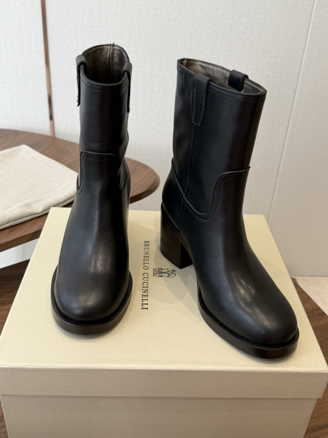 Black Round-Toe Boots