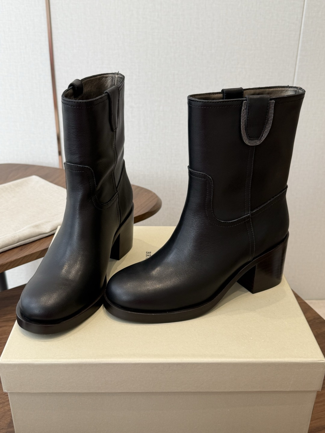 Black Round-Toe Boots