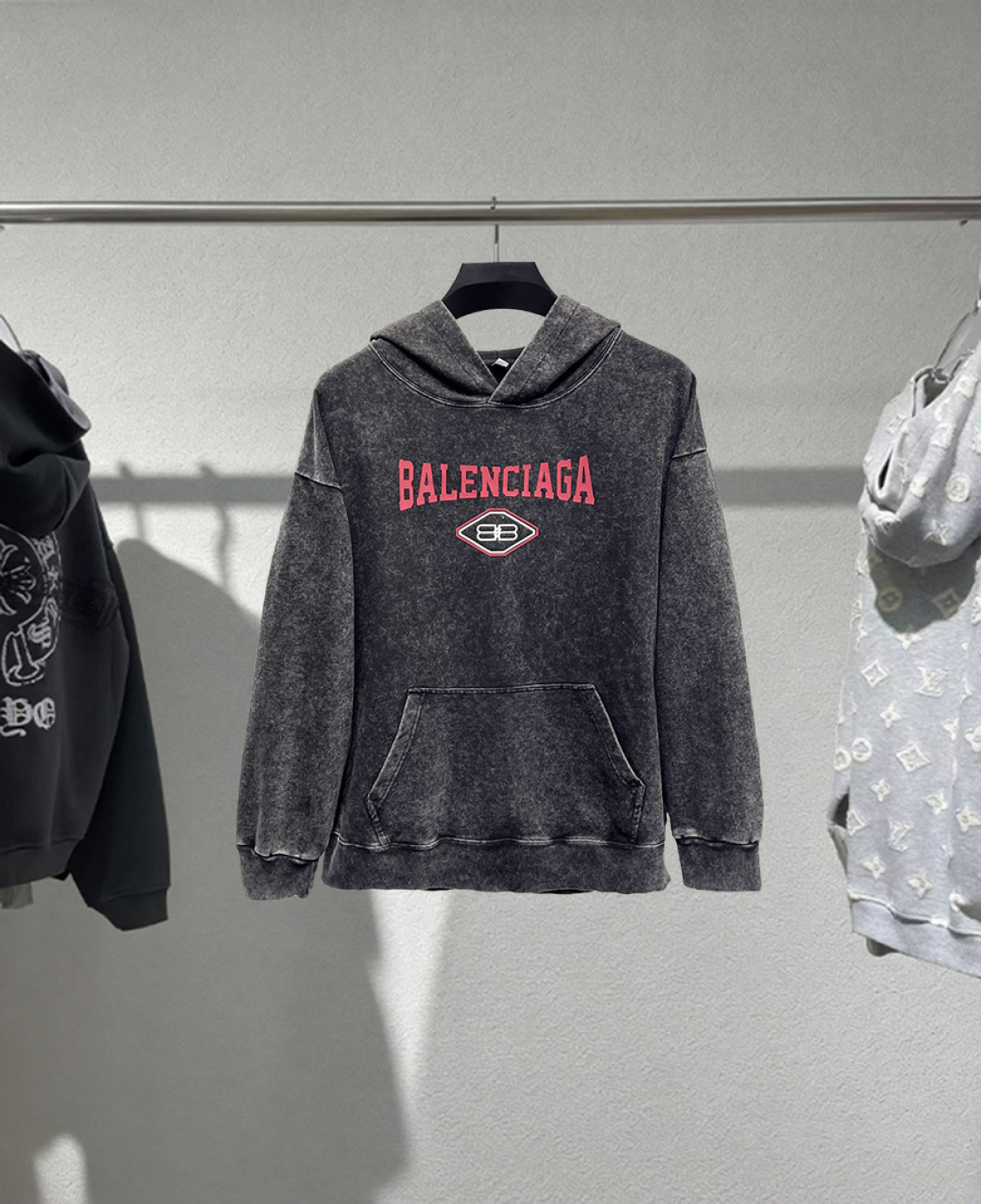 P135 Apoyo después del año nuevo Balenciaga 2025ss Otoño/Invierno nueva temporada, sudadera con capucha de manga larga,…