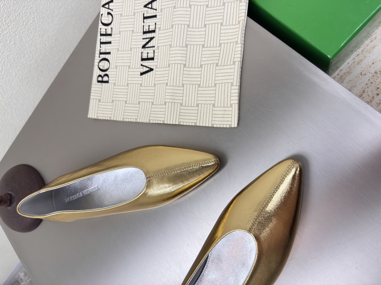 BV Morning and Autumn Series: Elegant Leather Ballet Shoes with High-End Design - 图片 5