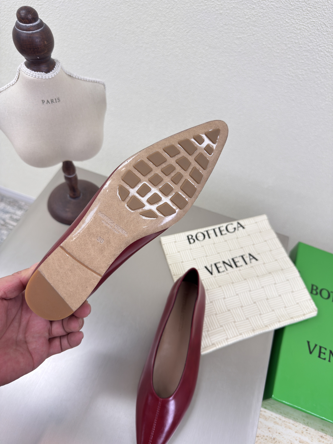 BV Sofia Ballet Shoes: Elegant, High-End Leather Shoes in Wine Red for Comfortable Travel - 图片 7