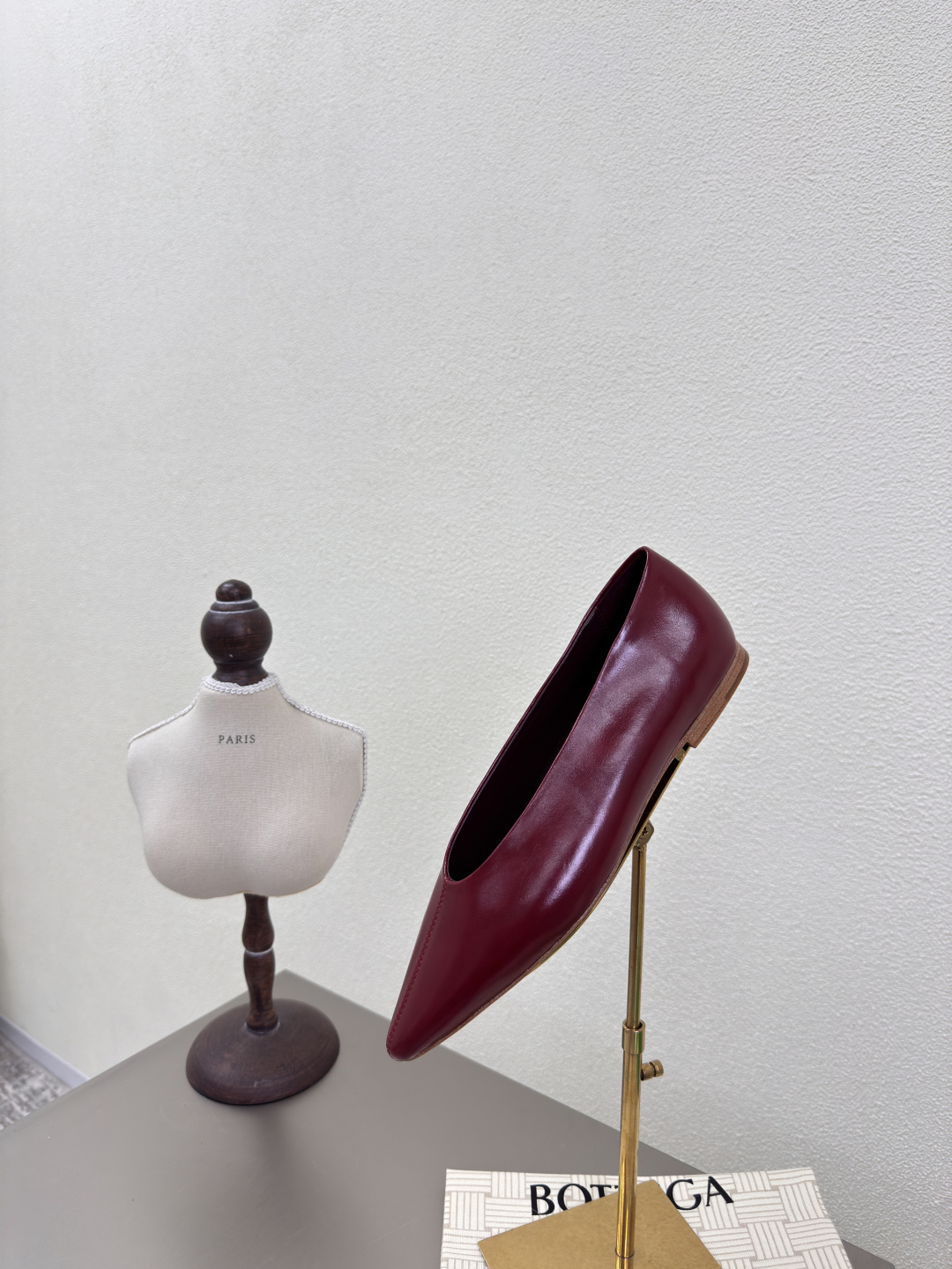 BV Sofia Ballet Shoes: Elegant, High-End Leather Shoes in Wine Red for Comfortable Travel - 图片 8