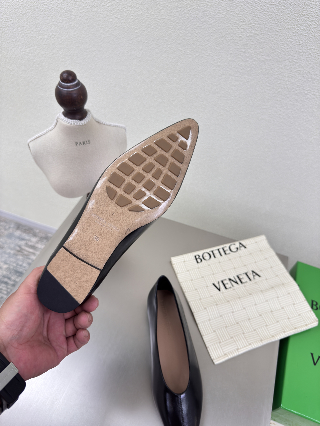 BV Sofia Ballet Shoes: Elegant Leather Design with High-End Comfort and Style - 图片 6