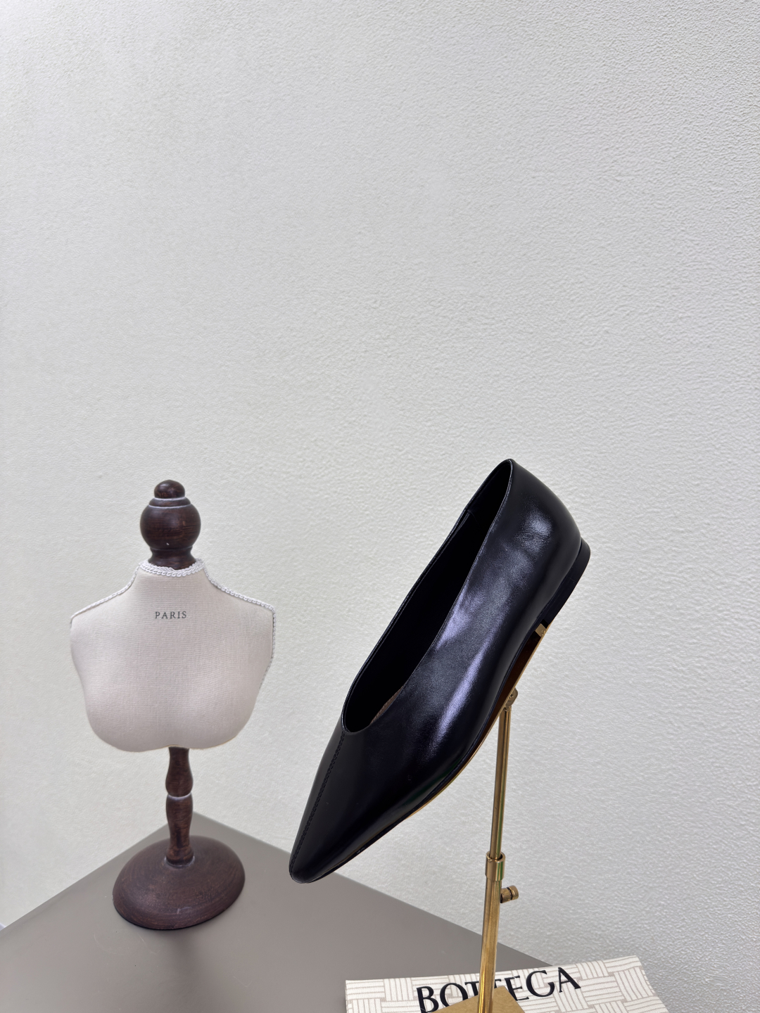 BV Sofia Ballet Shoes: Elegant Leather Design with High-End Comfort and Style - 图片 7