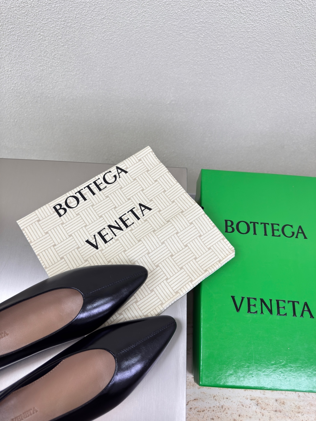 BV Sofia Ballet Shoes: Elegant Leather Design with High-End Comfort and Style - 图片 9