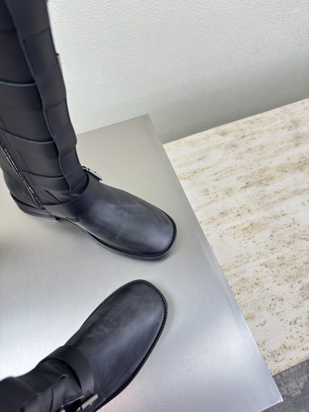 Miista Italy: New High-End Black Plant Shoes, Original Design for Outdoor Exploration. - 图片 5