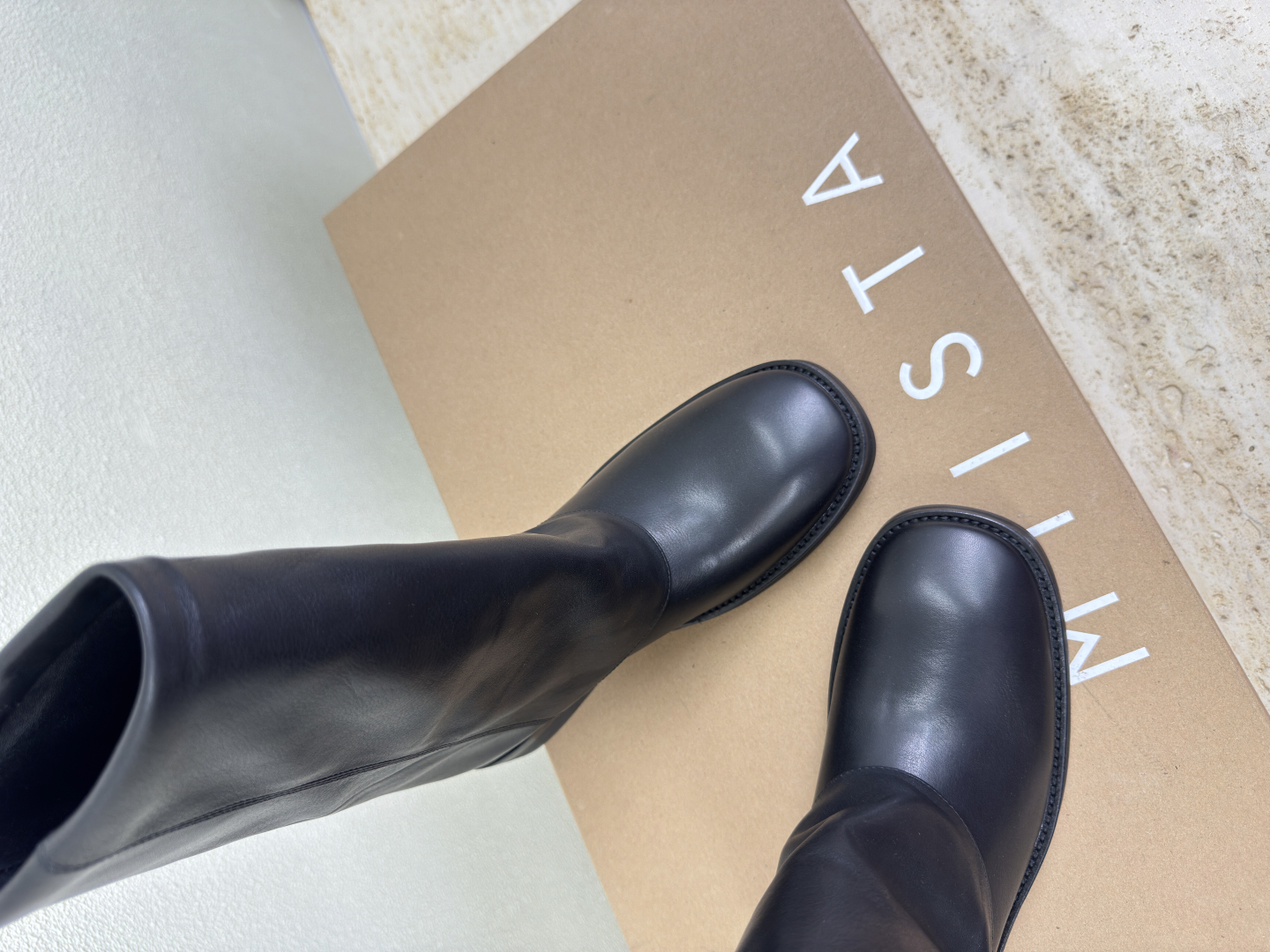 New Soft and Cozy Pants and Boots for Outdoor Exploration – High Version Available - 图片 8