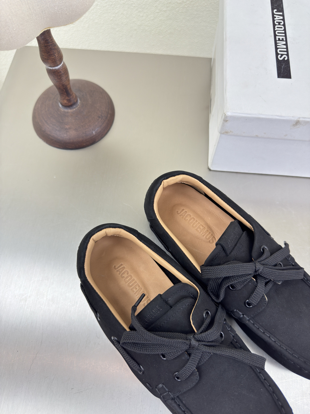 Jacquemus 25s Butterfly Black Sand-boiling Shoes: Lazy, Comfortable, and Distinctive. - 图片 2