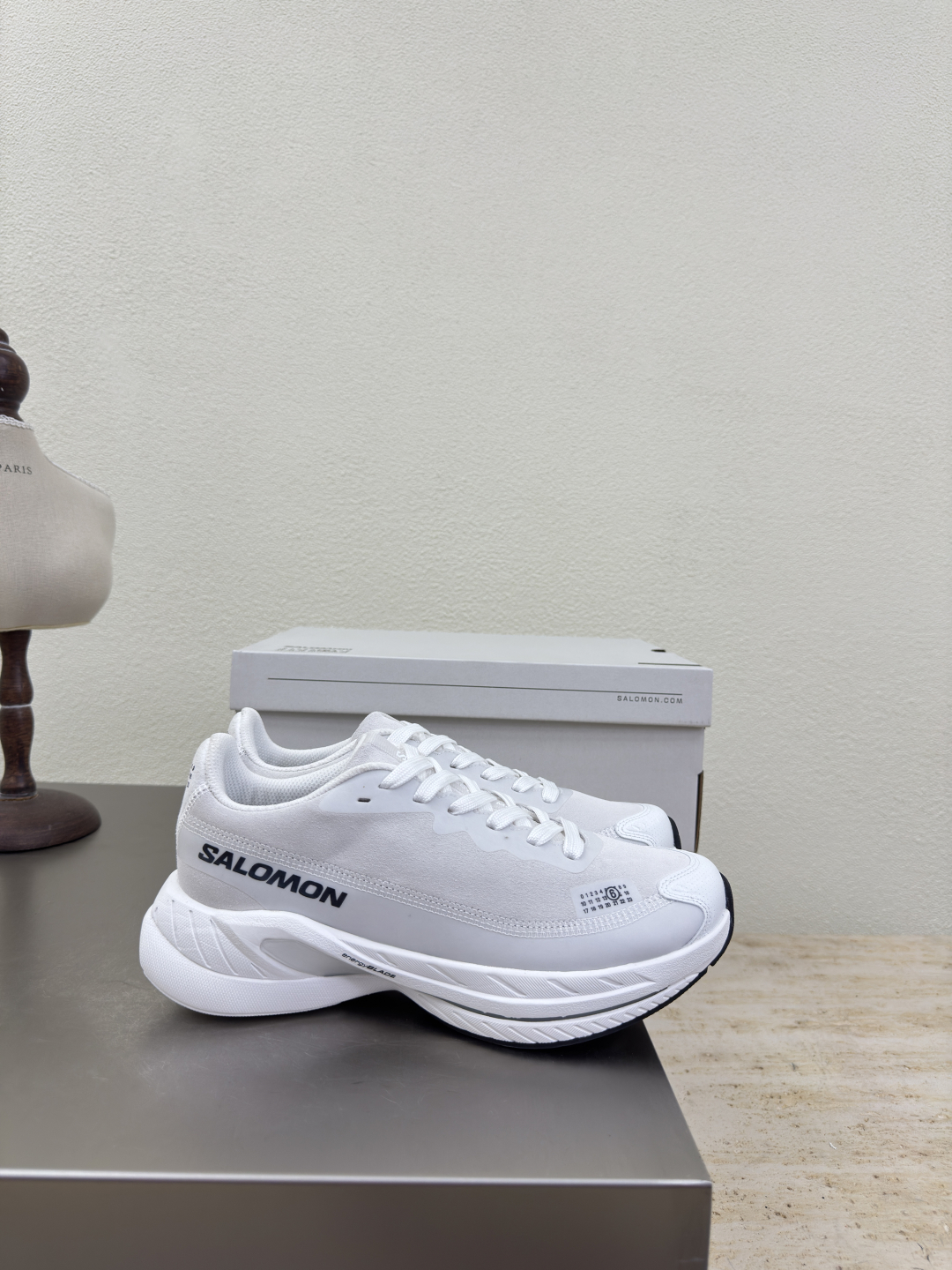 Salomon Releases New Leather Sneakers with Advanced Technology for Outdoor Exploration - 图片 3