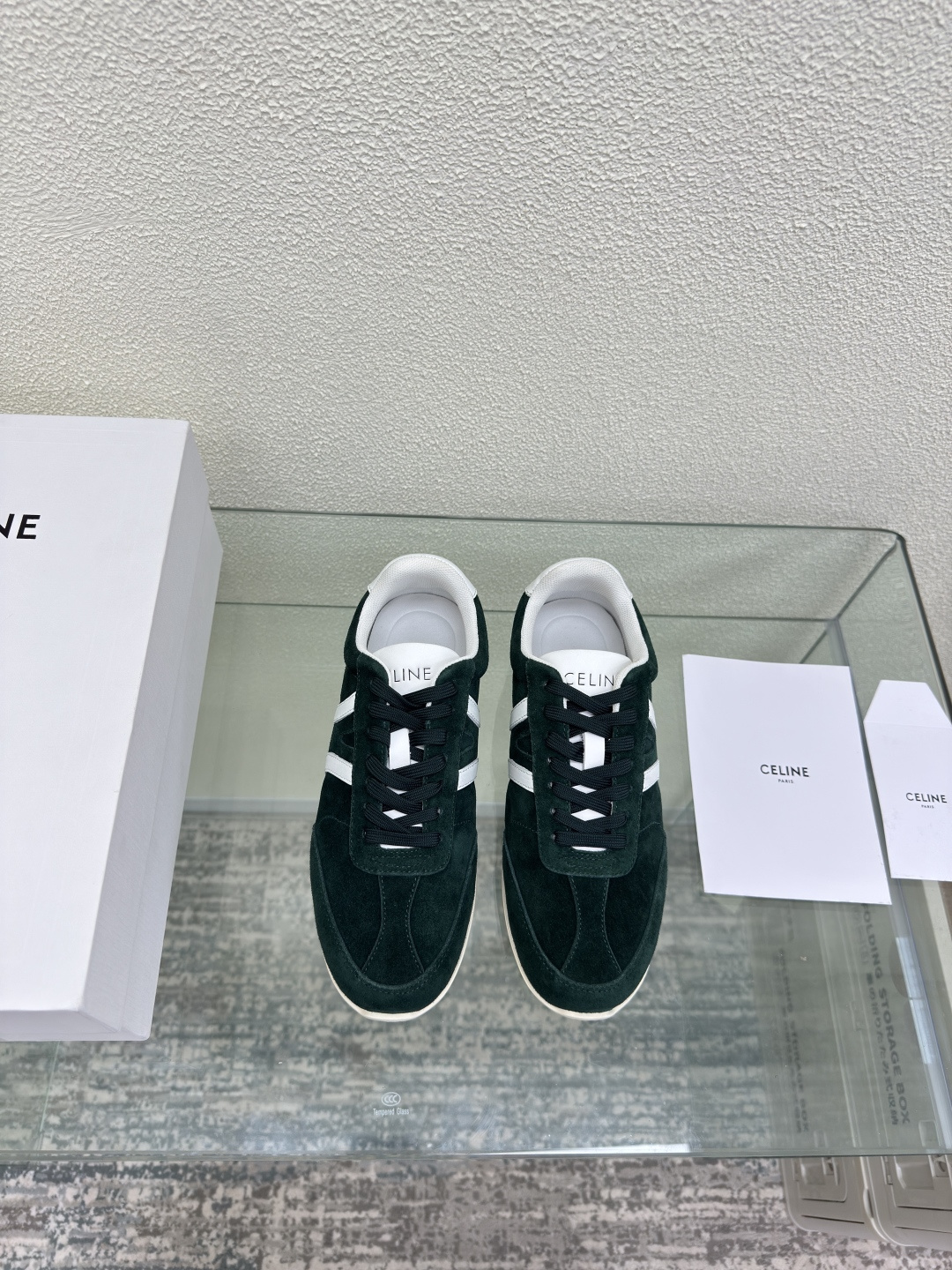 NO:459607,CELINE 25ss early autumn sneakers boutique Arc de Triomphe series casual sports shoes parrot green Selin family element design logo high mercerized beef reverse velvet leather three-dimensional embroidery Arc de Triomphe made of steel stamped calf leather full three-dimensional sense benchmarking version comfortable and high-end inner lambskin original design midsole choose original consistent version fixed midsole original consistent molded sole clear three-dimensional small details see great focus Original consistent fabric configuration original packaging 35 36 37 38 39 40 41 40 41 Customized size Super beautiful Super age-reducing, casual shoes/sports shoes, celine, celine, sneakers, cowhide, sheepskin19860909CELINE 25ss早秋 运动鞋 精品 凯旋门系列 休闲 运动鞋   鹦鹉绿 赛琳 家族元素设计 logo   高丝光牛反绒皮  立体绣花 凯旋门  钢印压模小牛皮而成  立体感十足 对标对版  舒适高端   内里小羊皮  原版设计 中底选用原版一致 定型中底  原版一致成型底 清晰 立体  小细节见大专注  原版一致面料  配置原版包装  35 36 37 38 39 40 41  40 41 码定制 超级美 超级减龄,休闲鞋/运动鞋,celine,celine,sneakers,cowhide,sheepskin,Women's Shoes