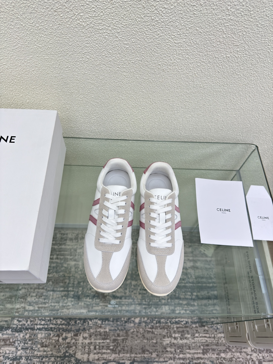 NO:459619,CELINE 25ss early autumn sneakers boutique Arc de Triomphe series casual sports shoes beige celin family element design logo high mercerized beef reverse velvet leather three-dimensional embroidery Arc de Triomphe made of steel stamped calfskin full of three-dimensionality Benchmark version Comfortable high-end inner lambskin Original design midsole chooses original consistent version Setting midsole Original consistent molding sole Clear three-dimensional Focus on small details Original consistent fabric Configuration original packaging 35 36 37 38 39 40 41 40 41 Customized size Super beautiful Super age-reducing, casual shoes/sports shoes, celine, celine, sneakers, cowhide, sheepskin19860909CELINE 25ss早秋 运动鞋 精品 凯旋门系列 休闲 运动鞋   米白 赛琳 家族元素设计 logo   高丝光牛反绒皮  立体绣花 凯旋门  钢印压模小牛皮而成  立体感十足 对标对版  舒适高端   内里小羊皮  原版设计 中底选用原版一致 定型中底  原版一致成型底 清晰 立体  小细节见大专注  原版一致面料  配置原版包装  35 36 37 38 39 40 41  40 41 码定制 超级美 超级减龄,休闲鞋/运动鞋,celine,celine,sneakers,cowhide,sheepskin,Women's Shoes