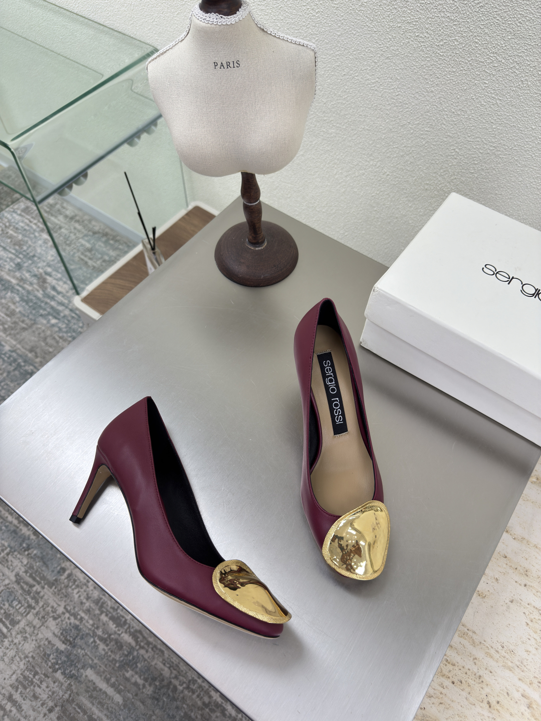 Sergio Rossi Sr Diani Burgundy Leather Pumps with Gold Hardware 5 cmp i1755336093129 7329 0 3