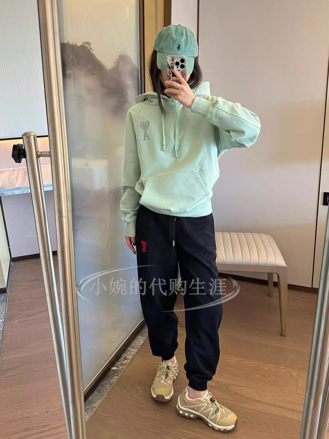 2023 Ami Paris Embroidered Dress: High-Quality Recreational Sportswear for Men and Women - 图片 2