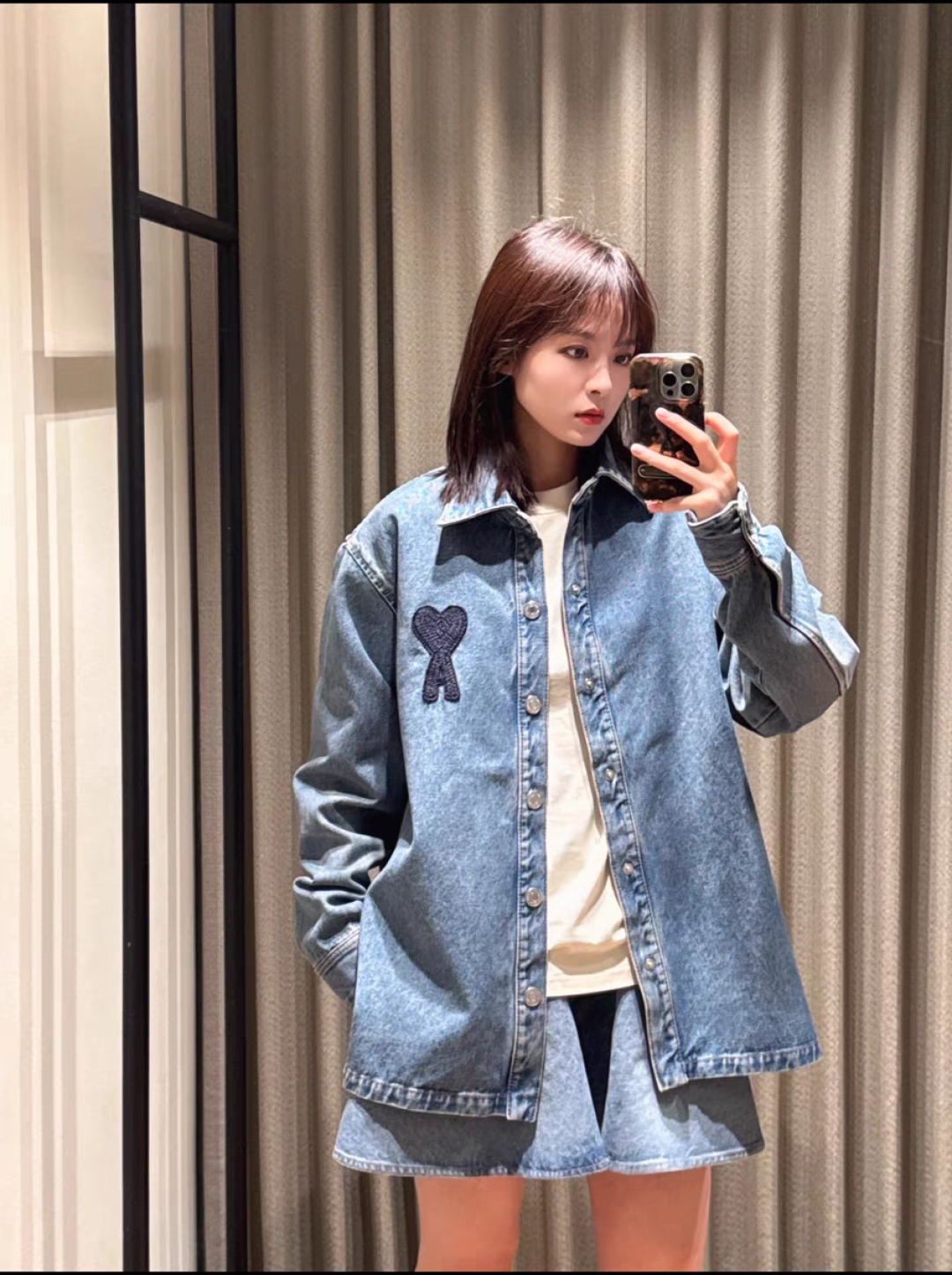 High-Quality Women’s Cowboy Shirt with Unique Details and Custom Embroidery