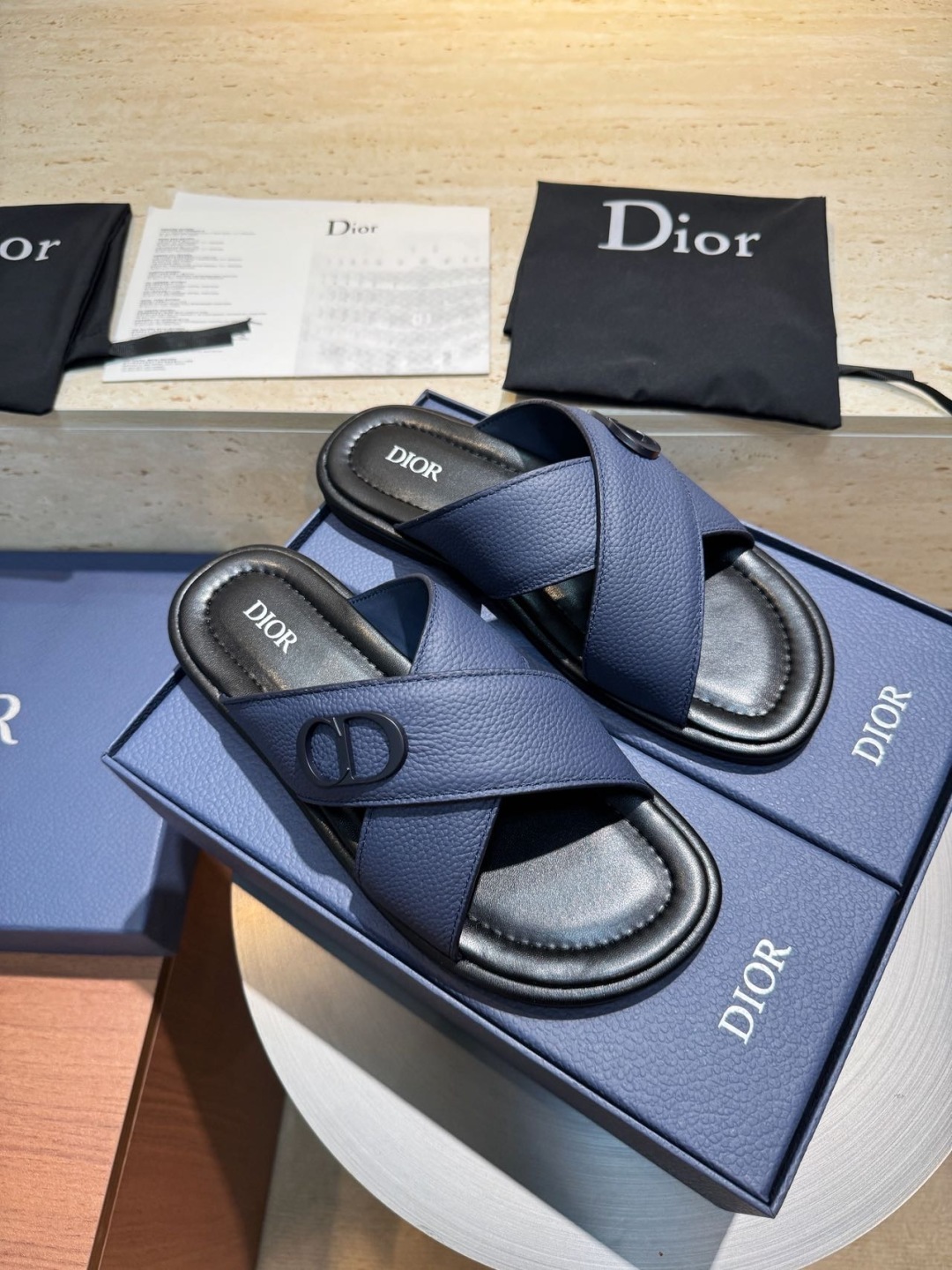 נעליים גברים Dior Alias מעור הנוחיות Oblique מעור מושבע באיכות ייצורית 2 cmp m1749660804661 3458