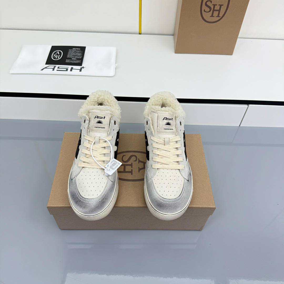 NO:646041,Wool style, new ASH [Fireworks]... The same model as the autumn star [celebration] casual series, simple design of punched and breathable shoe body, with light rebound and increased sole. Sole Tpu outsole, lining wool, color wool size 35-40 (customized for 40, non-refundable), casual shoes/sports shoes, sneakers19860909羊毛款 上新ASH[烟花]… 秋季明星同款[庆祝]休闲系列,简约设计的冲孔透气鞋身,搭配轻盈回弹增高鞋底. 鞋底Tpu大底 内里羊毛 颜色羊毛 size35-40（40定做不退换）,休闲鞋/运动鞋,sneakers,Women's Shoes