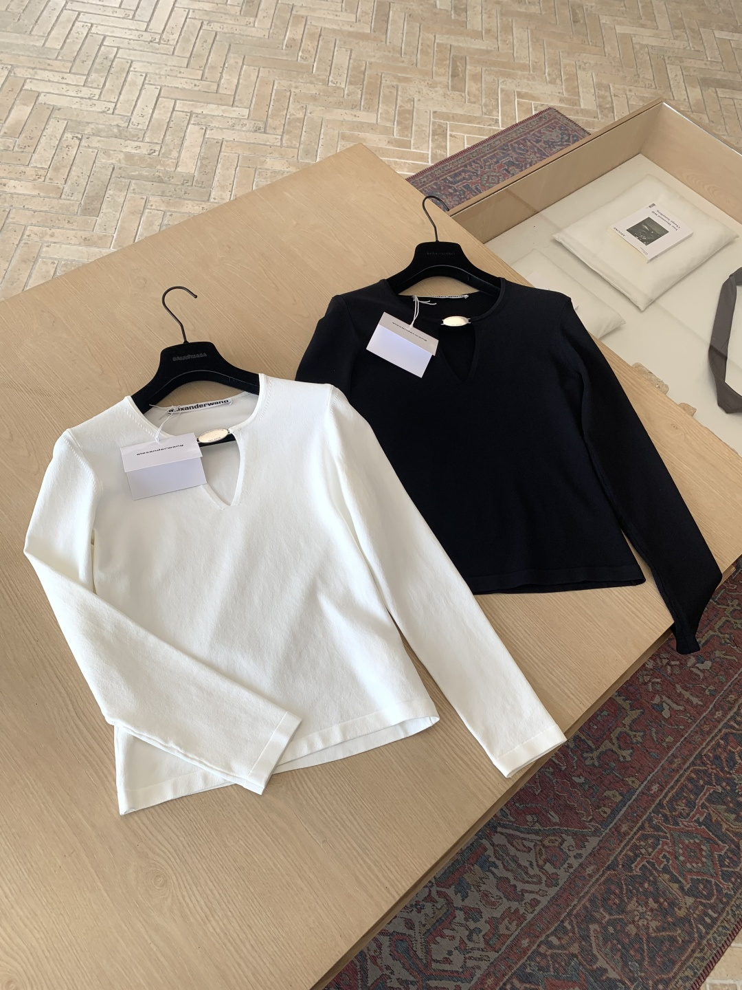 알렉산더왕 26SS 여성 긴팔 137715 Alexander Wang Long Sleeve 썸네일 이미지
