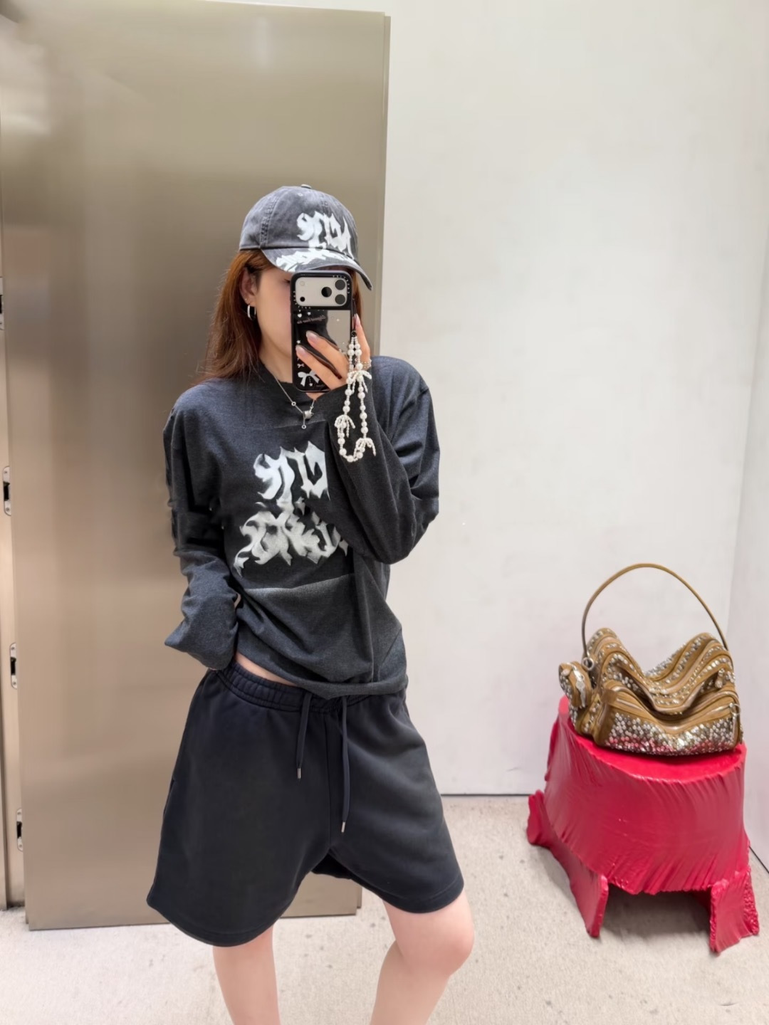 아크네스튜디오 26SS 여성 바지 132847 Acne Studios Pants 썸네일 이미지