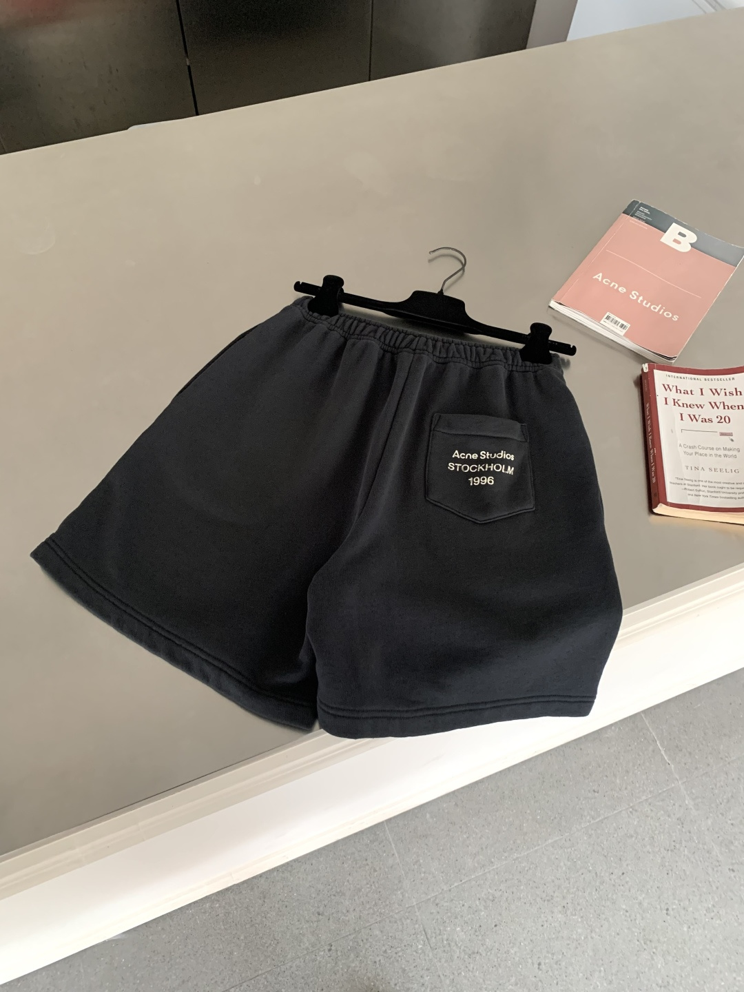 아크네스튜디오 26SS 여성 바지 132847 Acne Studios Pants 썸네일 이미지