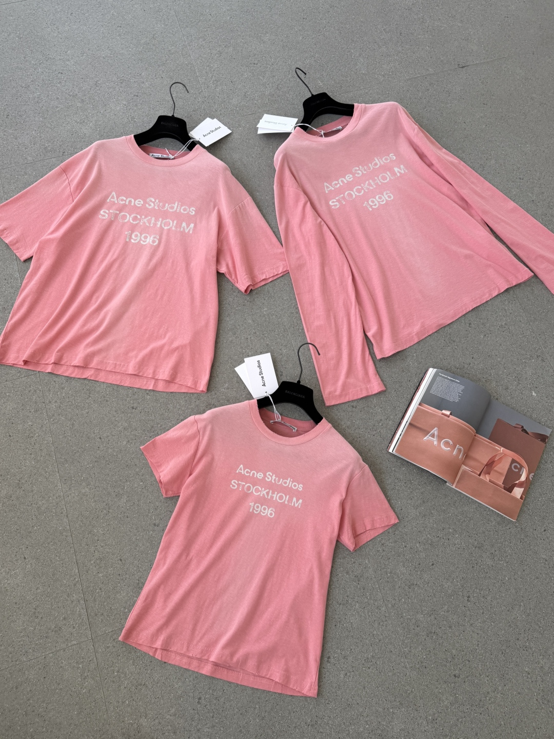 아크네스튜디오 26SS 여성 반팔 132849 Acne Studios T Shirt 썸네일 이미지