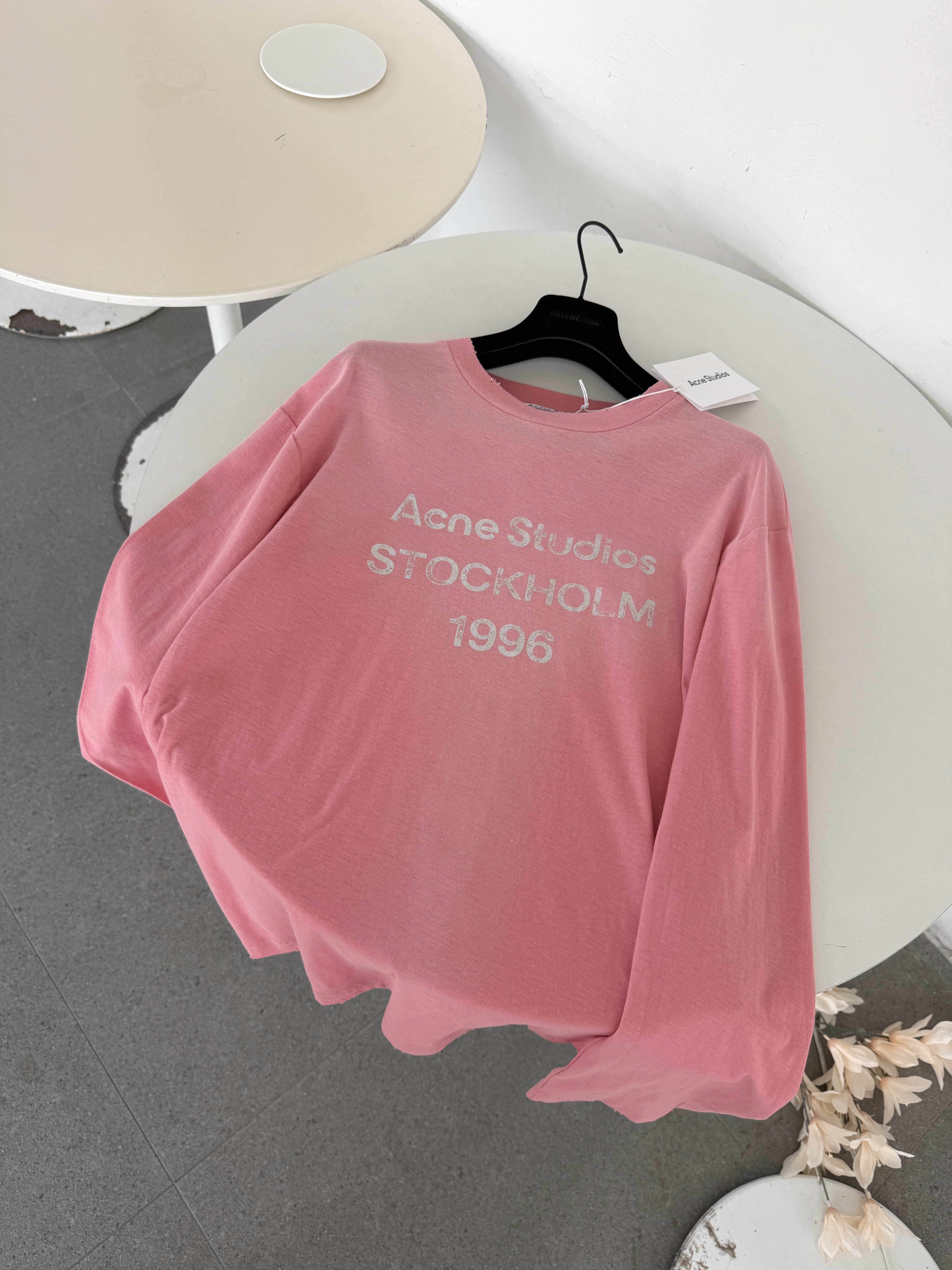 아크네스튜디오 26SS 여성 반팔 132849 Acne Studios T Shirt 썸네일 이미지