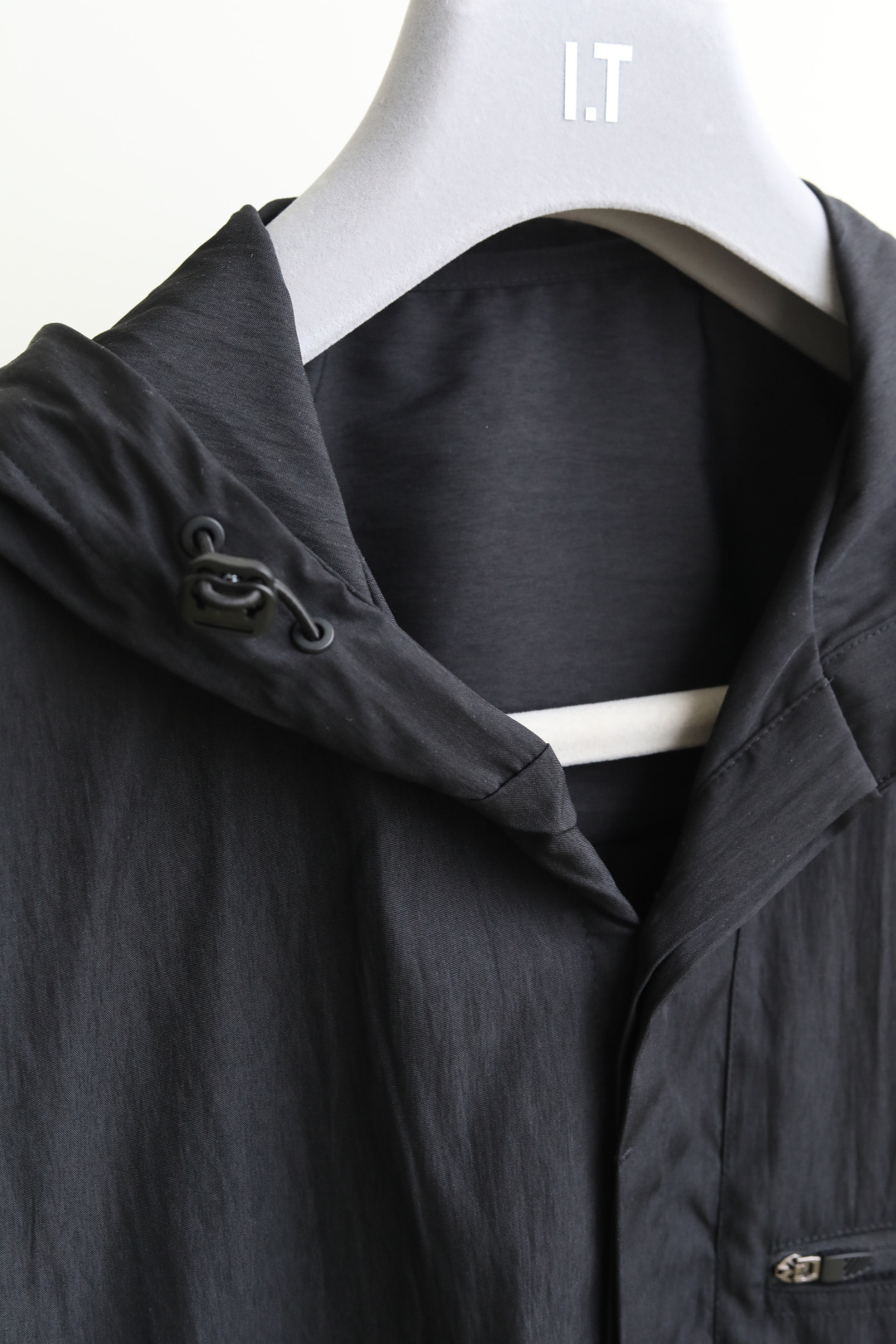 SS春夏新款，Yo*hji ya*ma风格技能双色卫衣。 清爽的春夏季风格，本体主料采用72%聚酯纤维➕