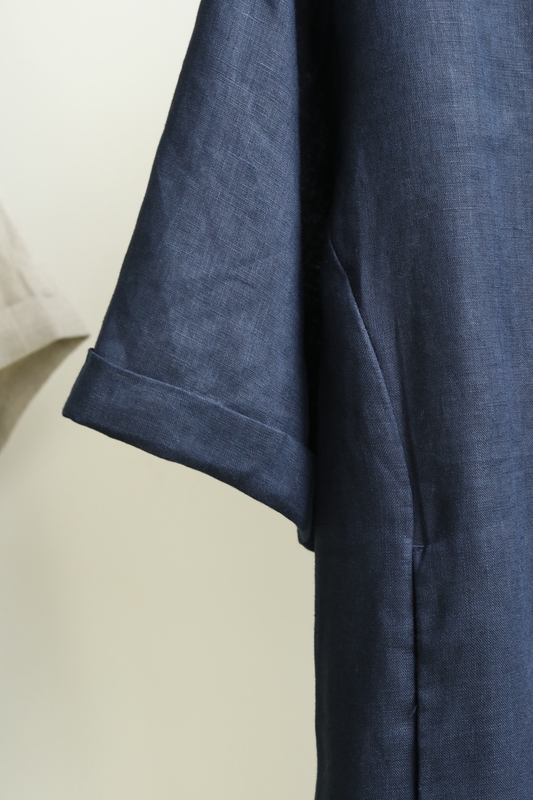Louis Vuitton Summer Set: Lightweight Tencel Linen, Premium Hardware - Limited Edition 8 cmp i1745205411452 6443 0 6