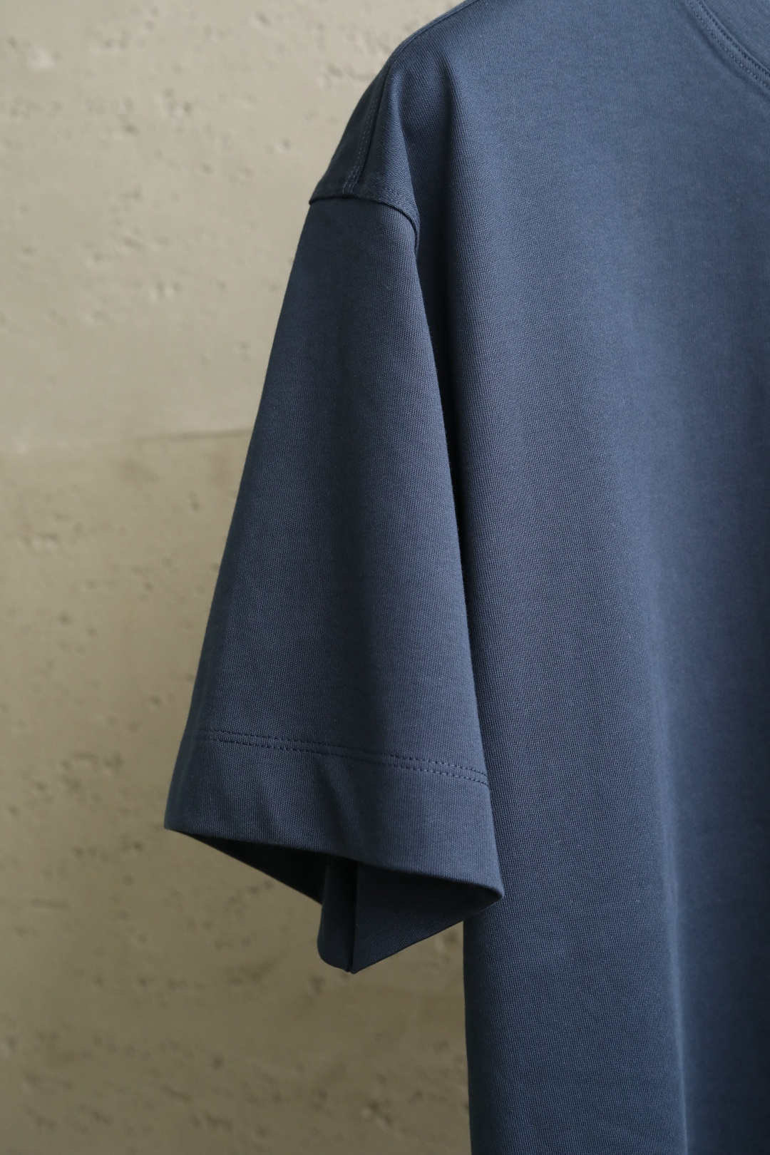 2026 春夏新款 TF｜静奢极简系列｜ 定织高支双纱棉，100%棉 材质的高克重打造，带来细腻柔软的体