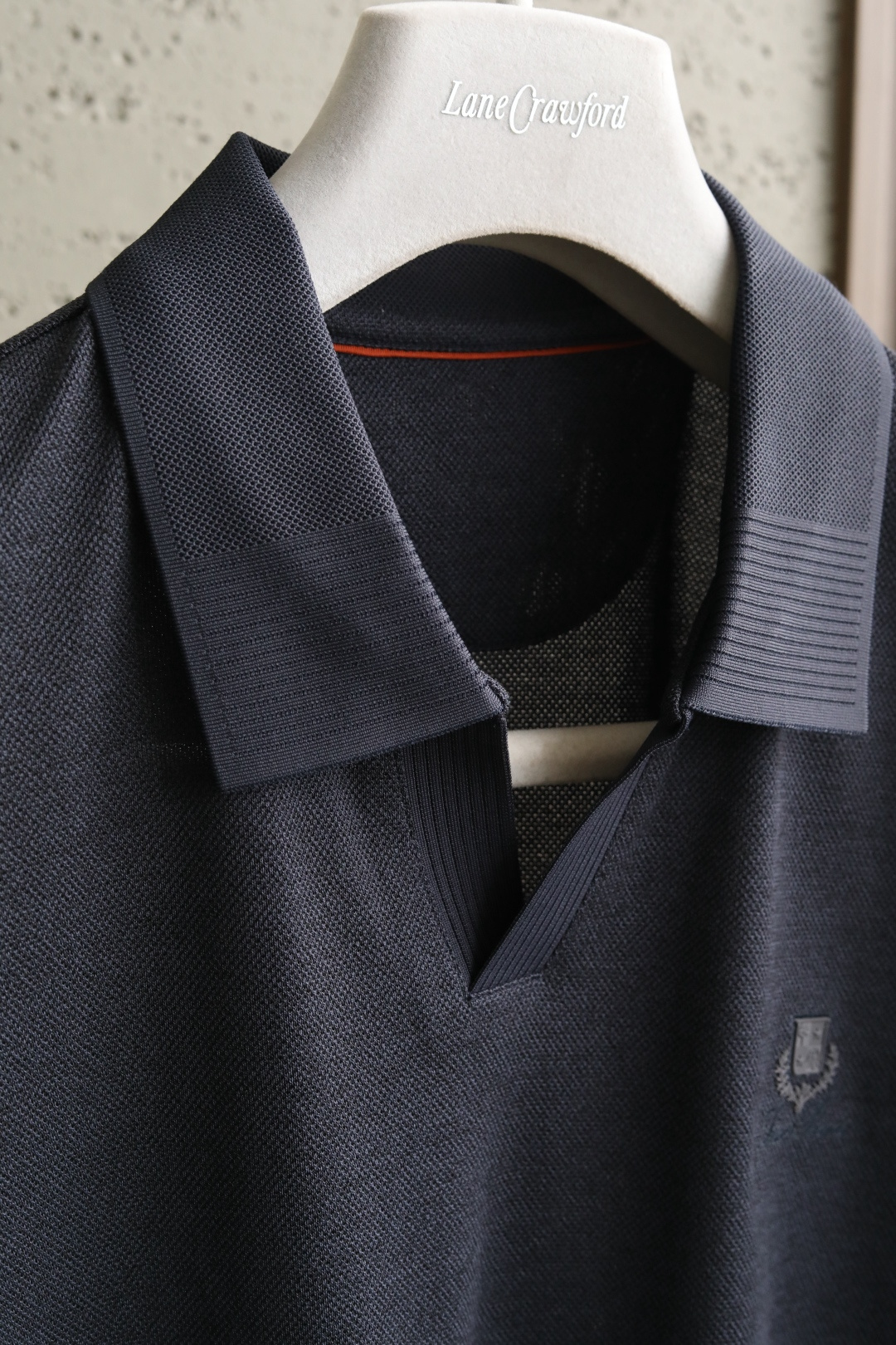 🔥 Loro Piana春夏款混纺针织🧶翻领 | 品质之选，清爽潇洒🔥**👕 **高品质面料**：精选5