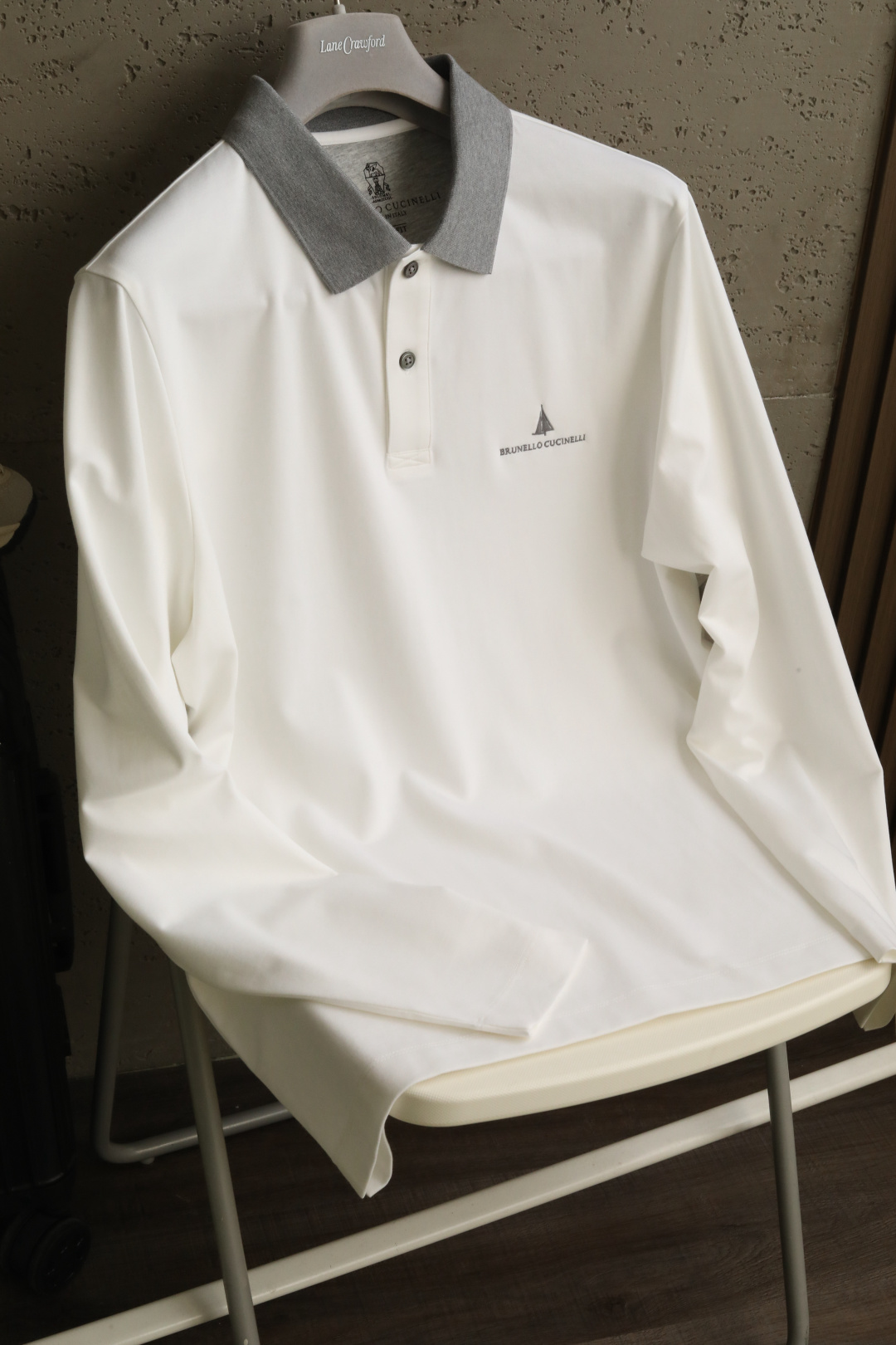 NEW# 🔥🔥🔥2026 SS春夏新款# 静奢风格B*C家双色长袖T恤。定织细纹肌理柔滑面料，75%长绒