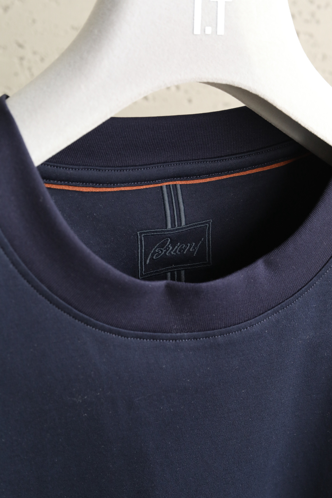 NEW DROP🍃2026 SS春夏新款｜静奢风格 意式浪漫｜B*rioni 双色短袖T恤 定织定染的超