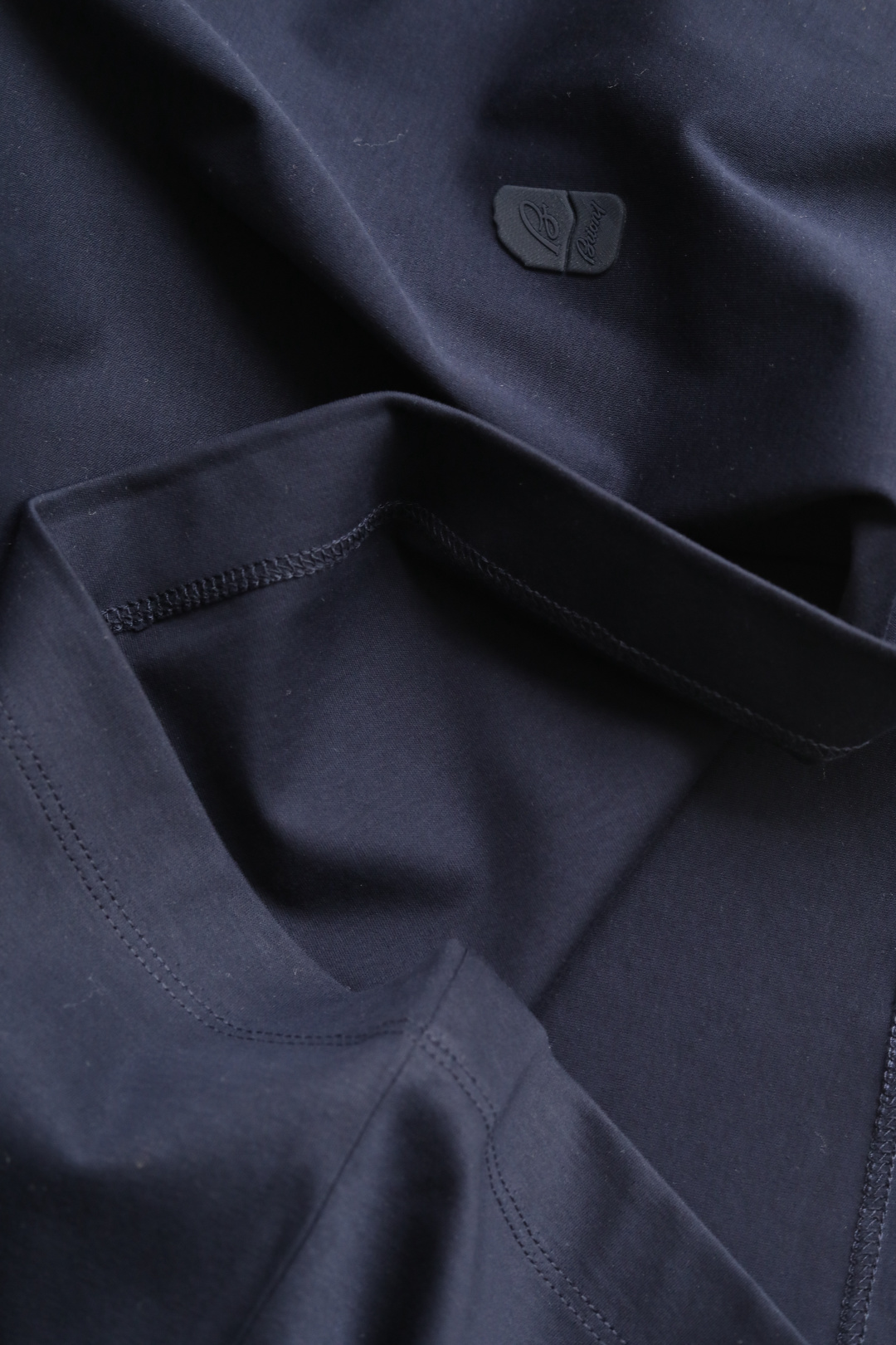 NEW DROP🍃2026 SS春夏新款｜静奢风格 意式浪漫｜B*rioni 双色短袖T恤 定织定染的超