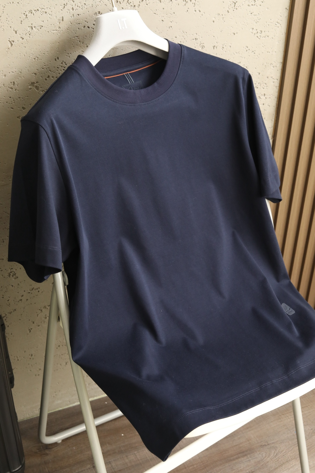 NEW DROP🍃2026 SS春夏新款｜静奢风格 意式浪漫｜B*rioni 双色短袖T恤 定织定染的超