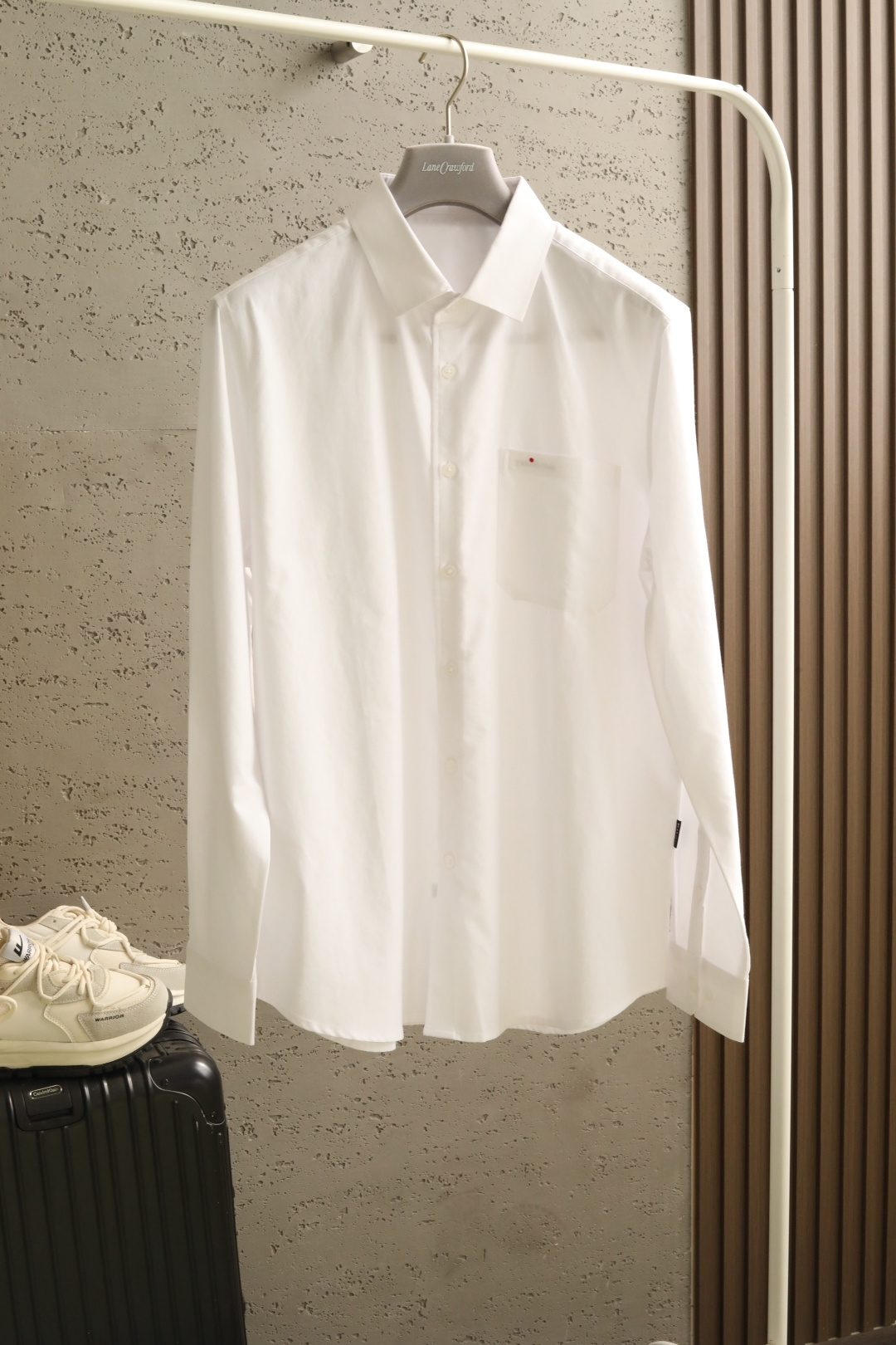 #意式静奢 老钱调性#KITON 2026 SS春夏 🆕 ARRIVAL主线系列，定织高支长绒棉结构触感