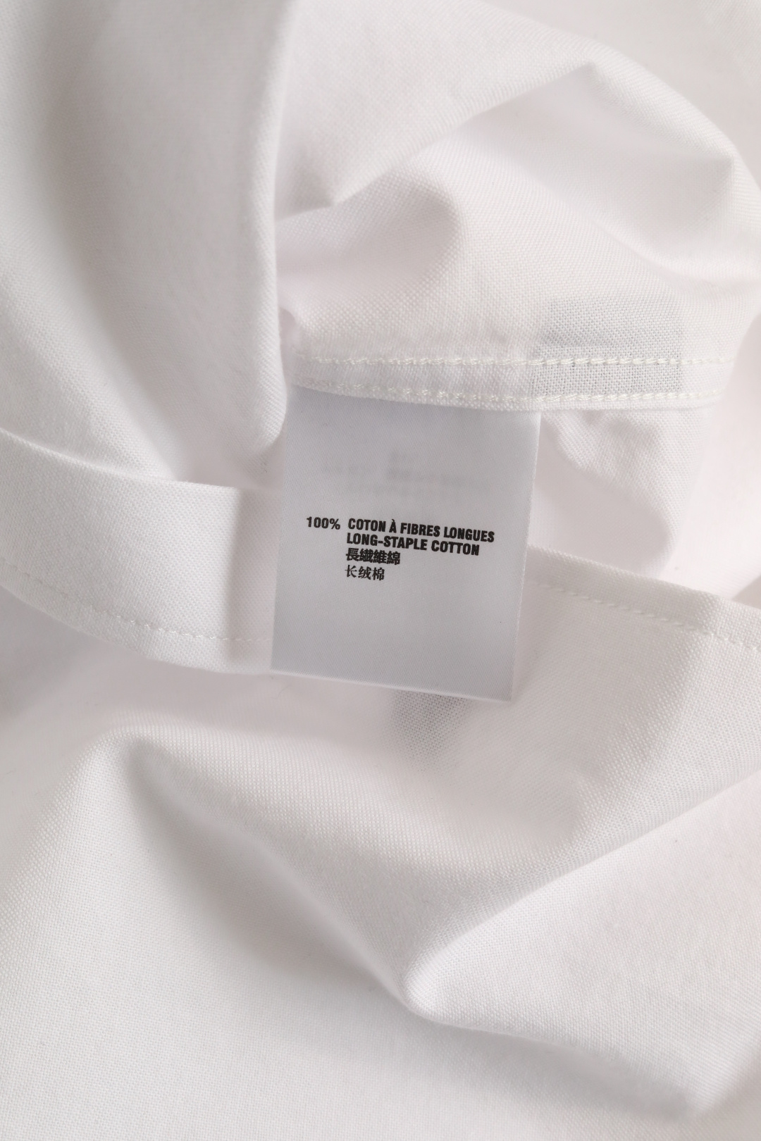 #意式静奢 老钱调性#KITON 2026 SS春夏 🆕 ARRIVAL主线系列，定织高支长绒棉结构触感