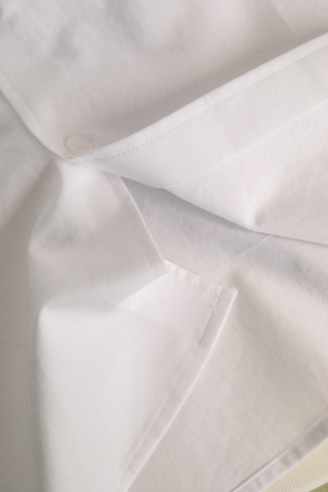 #意式静奢 老钱调性#KITON 2026 SS春夏 🆕 ARRIVAL主线系列，定织高支长绒棉结构触感