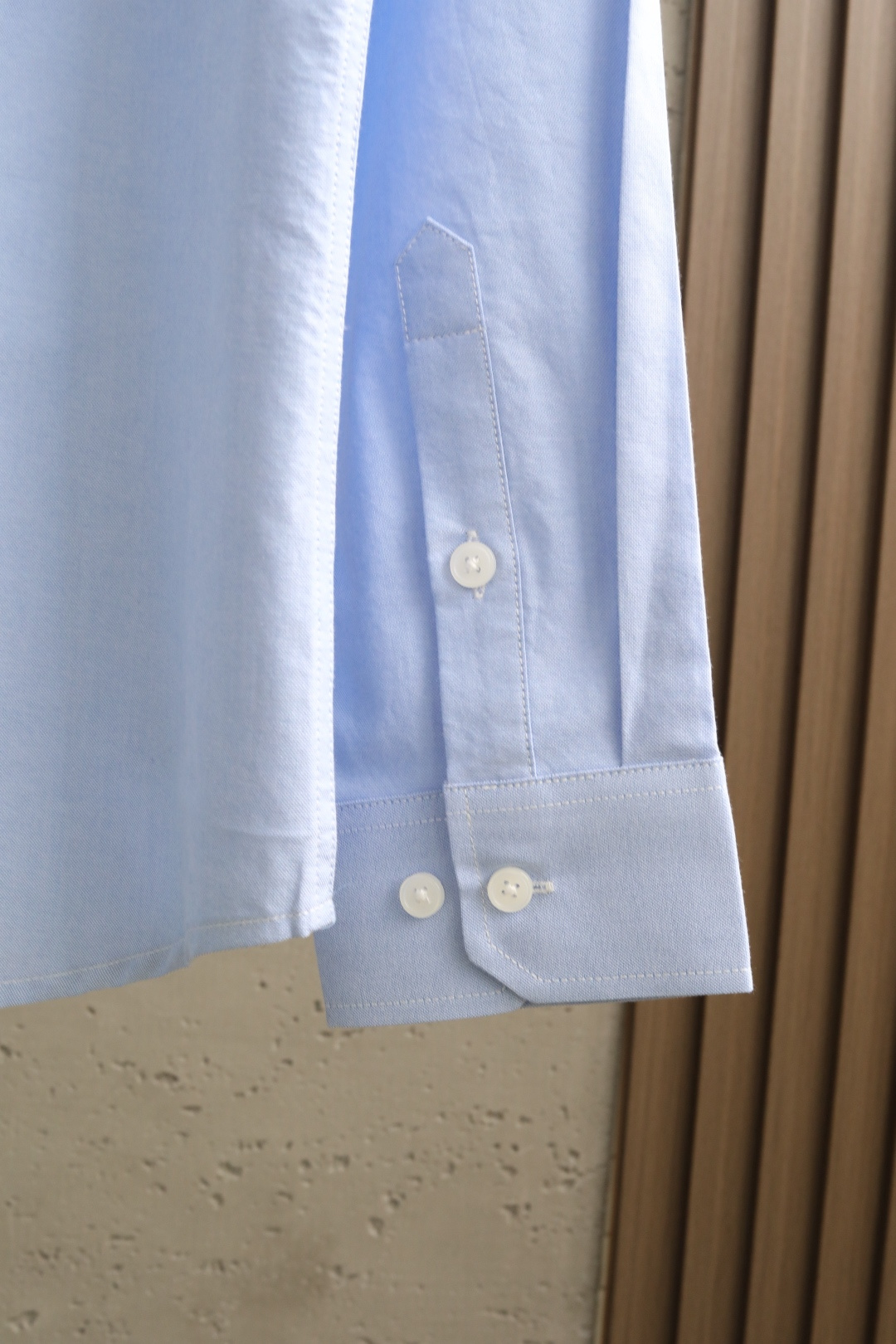 #意式静奢 老钱调性#KITON 2026 SS春夏 🆕 ARRIVAL主线系列，定织高支长绒棉结构触感