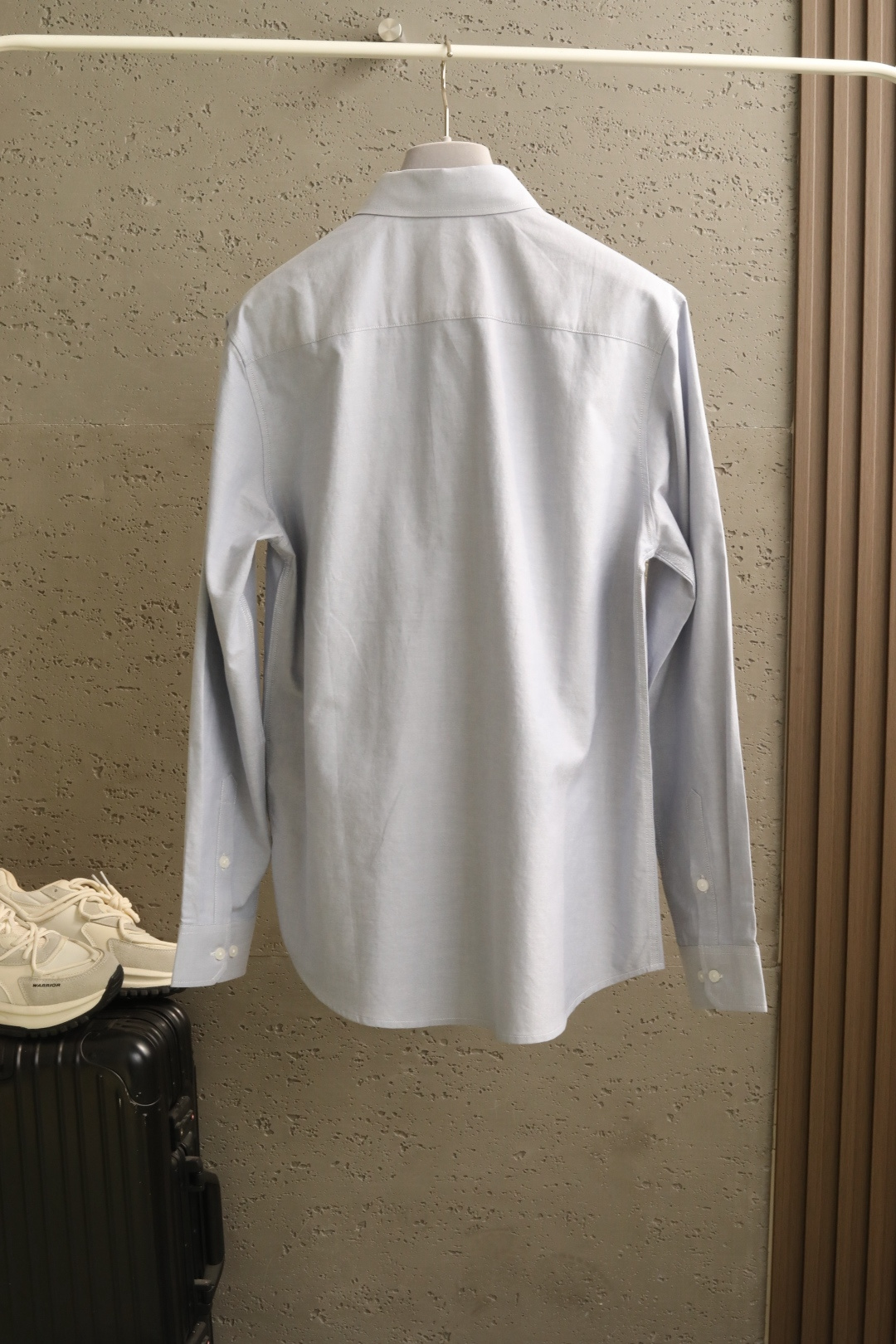 #意式静奢 老钱调性#KITON 2026 SS春夏 🆕 ARRIVAL主线系列，定织高支长绒棉结构触感