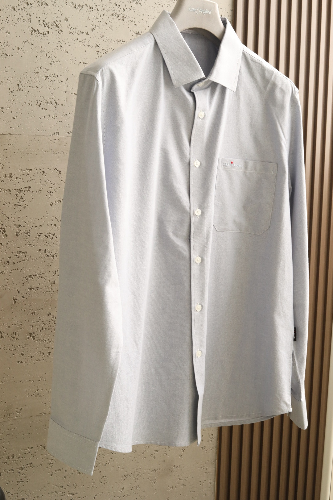 #意式静奢 老钱调性#KITON 2026 SS春夏 🆕 ARRIVAL主线系列，定织高支长绒棉结构触感