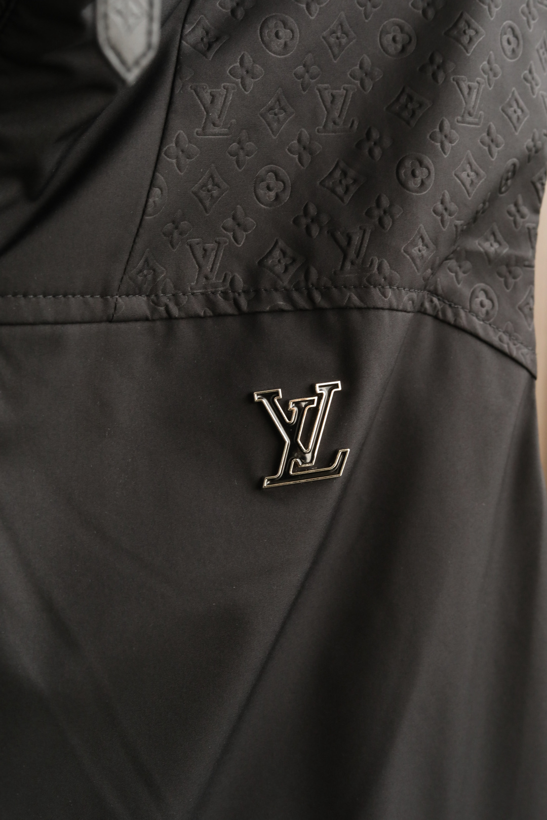 🔥🔥🔥2026年春款上新Lo*is Vu*tton路易*登 26年春夏新款马甲老花立体浮雕压花马甲背心，