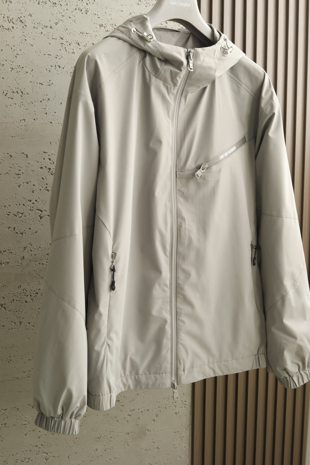 🔥春款上新Em*ioA*min 阿*尼 26年春季连帽夹克简约时尚通勤外套 顶级进口锦纶面料 定制原版五