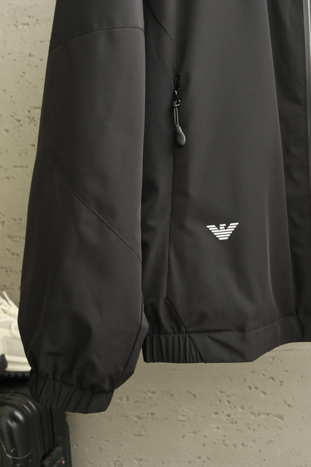 🔥春款上新Em*ioA*min 阿*尼 26年春季连帽夹克简约时尚通勤外套 顶级进口锦纶面料 定制原版五