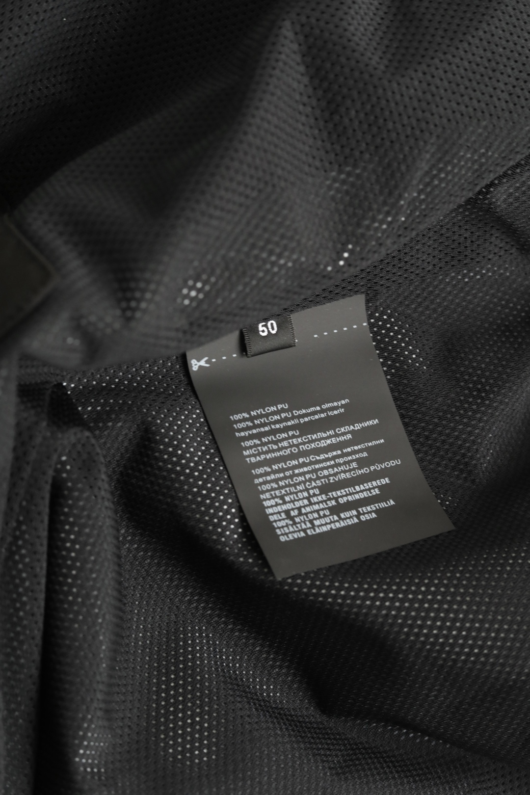 🔥春款上新Em*ioA*min 阿*尼 26年春季连帽夹克简约时尚通勤外套 顶级进口锦纶面料 定制原版五