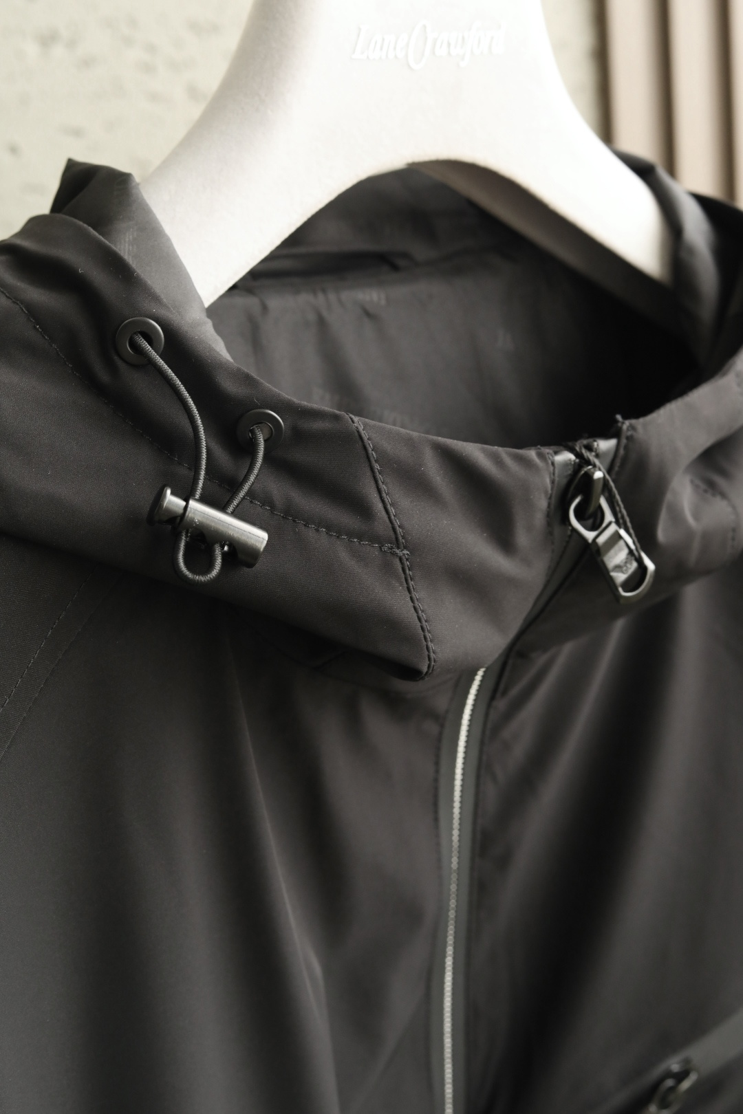 🔥春款上新Em*ioA*min 阿*尼 26年春季连帽夹克简约时尚通勤外套 顶级进口锦纶面料 定制原版五