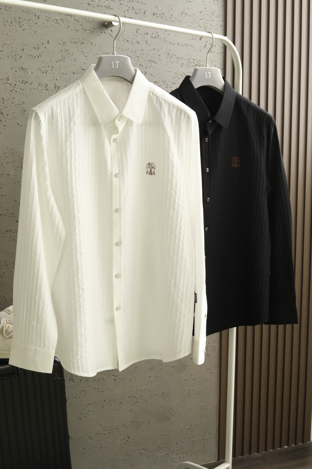 🍃2026春夏新款# 上新｜🍃 BC意大利奢牌 男装长袖衬衣# 让你的衣柜焕发新色彩，超细肌理，穿着柔滑